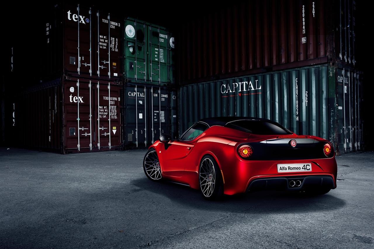 Alfa-Romeo-4C-Pogea-Racing-2[4]