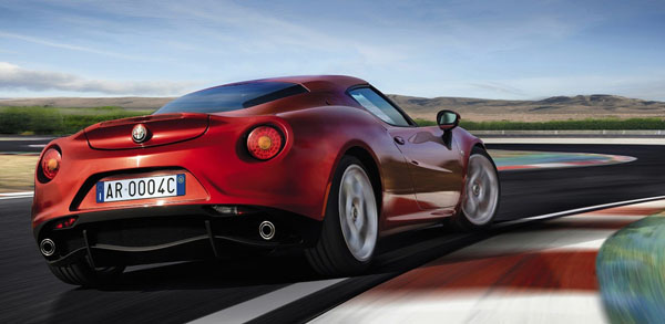 alfa-romeo-4c-rear