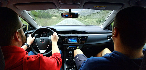 toyota-corolla-interior1
