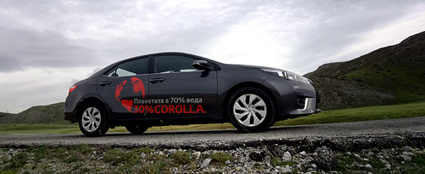 toyota-corolla-side1