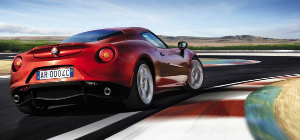 alfa-romeo-4c-rear
