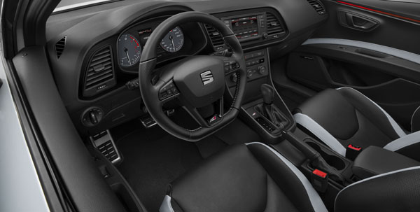 seat-leon-cupra-interior