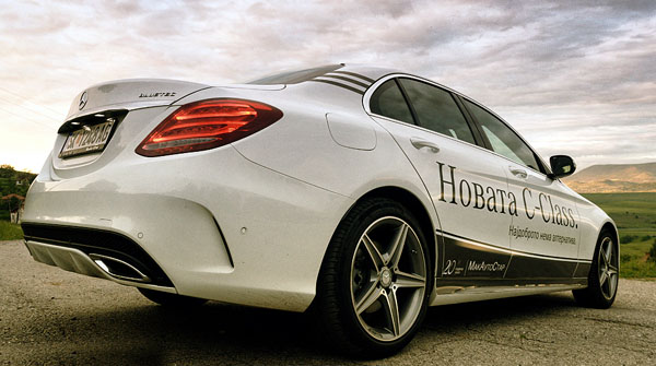 mercedes-benz-c-class-side-rear2