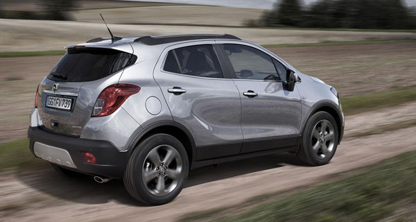 opel-mokka-cdti-rear