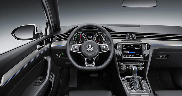 volkswagen-passat-interior