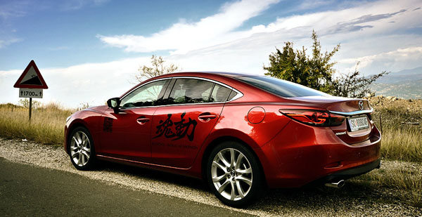 mazda-6-carclub-side-rear