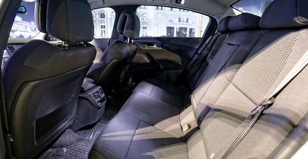 peugeot-508-interior3