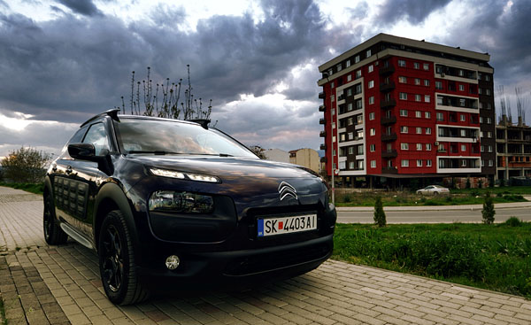 citroen-c4-cactus-frontside2