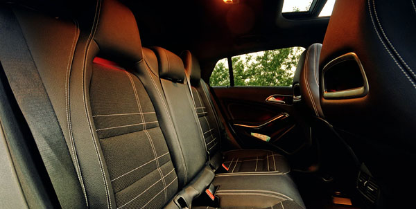 mercedes-benz-cla-sb-interior-rear