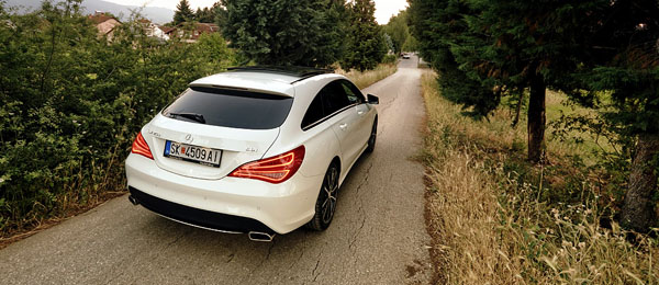 mercedes-benz-cla-sb-rearside