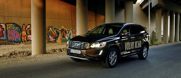 volvo-xc60-front