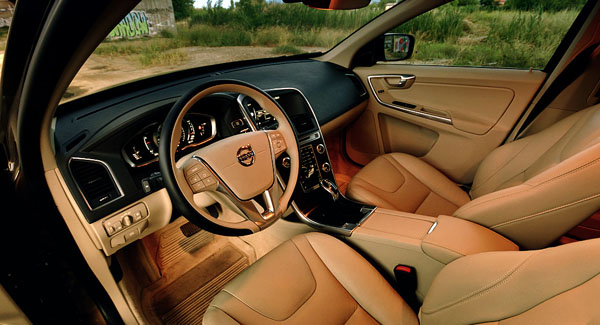 volvo-xc60-interior1