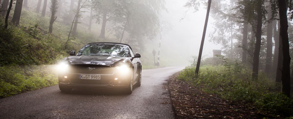 ford-mustang-convertible-fog