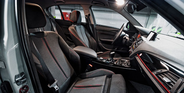bmw-118d-interior1