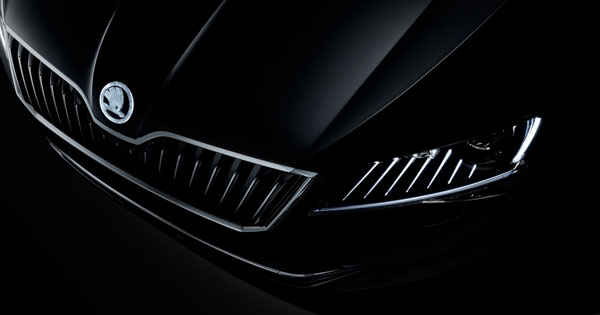 skoda-superb-black-crystal2