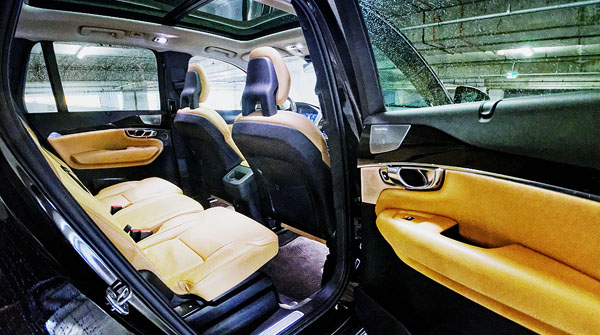 volvo-xc90-carclub-interior3