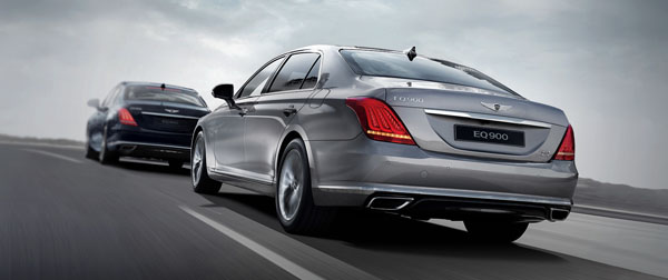 genesis-g90-rear