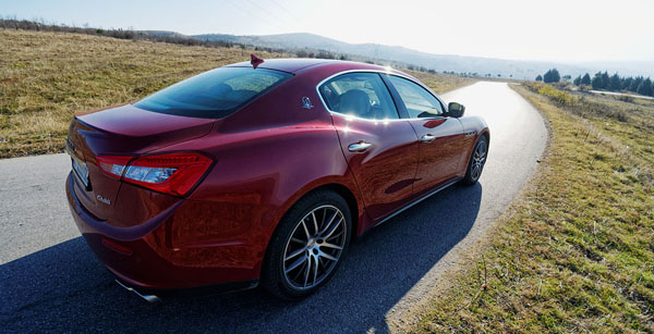 maserati-ghibli-carclub-rearside2