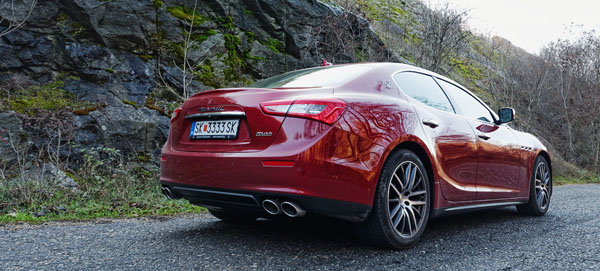 maserati-ghibli-carclub-rearside3