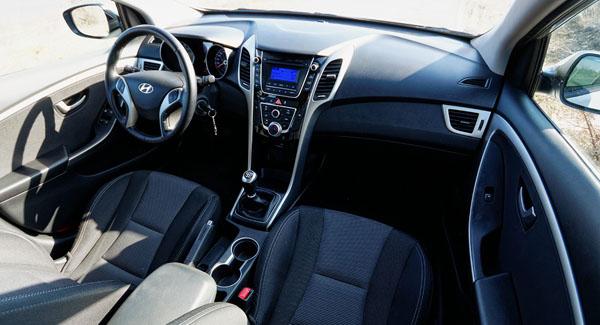 hyundai-i30-carclub-interior2