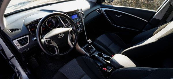 hyundai-i30-carclub-interior4
