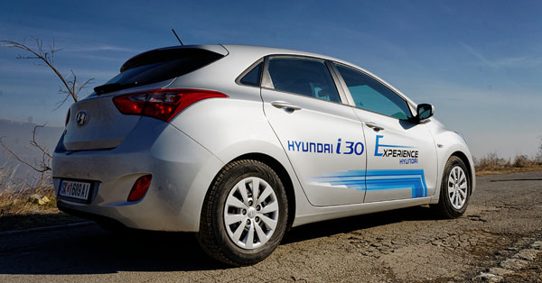 hyundai-i30-carclub-rear1