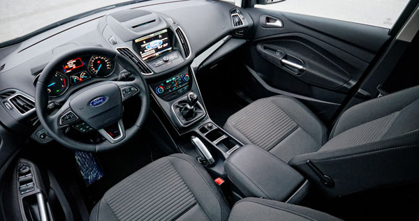 ford-cmax-carclub-interior1