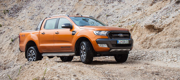 ford-ranger-wildtrak-offroad3