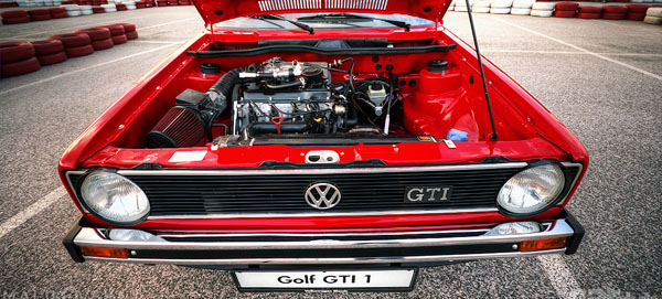 avtobiografija-vw-golf-enginebay