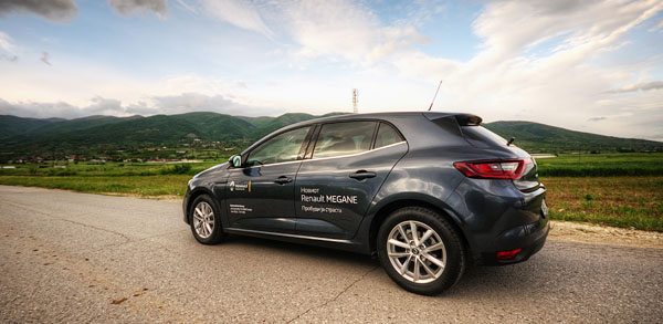 renault-megane-rearlow