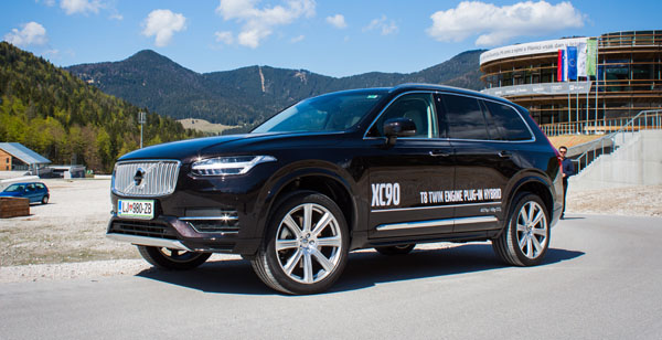 volvo-xc90-t8-hybrid-front2