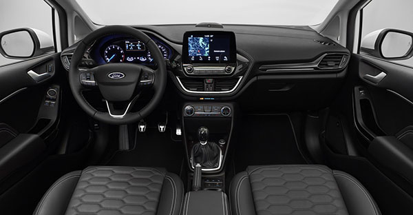 2017-ford-fiesta-interior