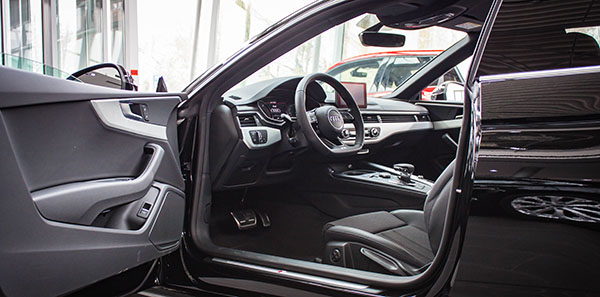 audi-a5-skopje-interior
