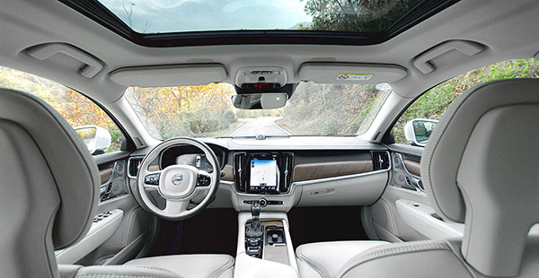 volvo-s90-interior-front3